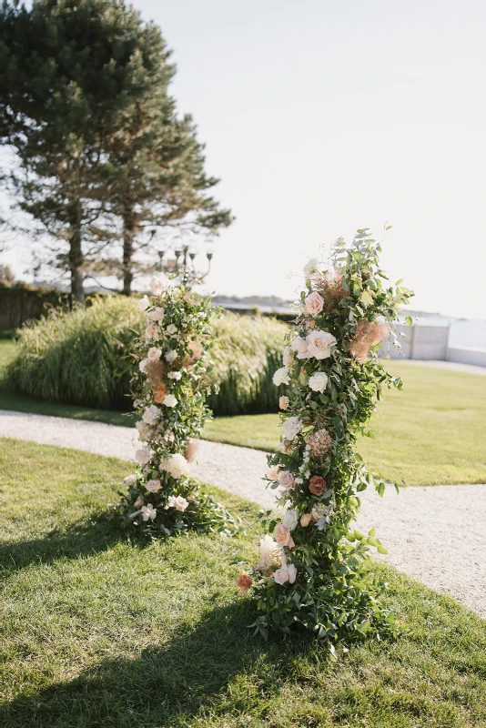 A Beach Wedding for Alexa and Rob