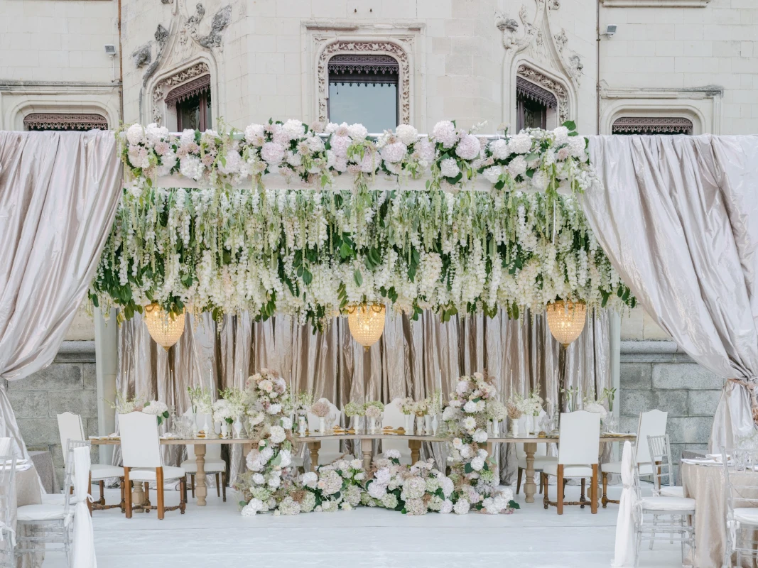 A Glam Wedding for Alexandra and Bradley