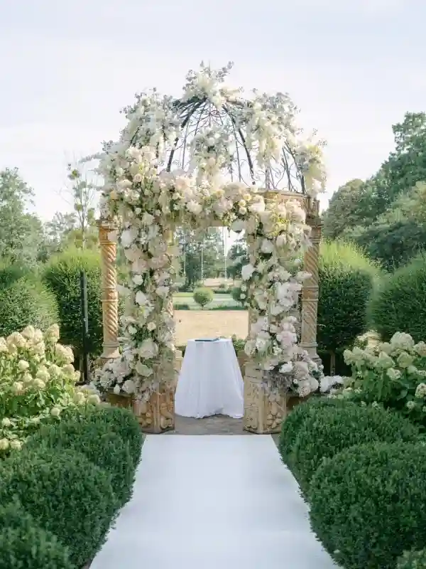 A Glam Wedding for Alexandra and Bradley