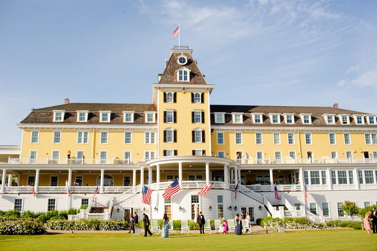 A Waterfront Wedding for Alexandra and Brandon