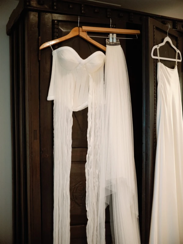 An Outdoor Wedding for Alexandra  and Thomas