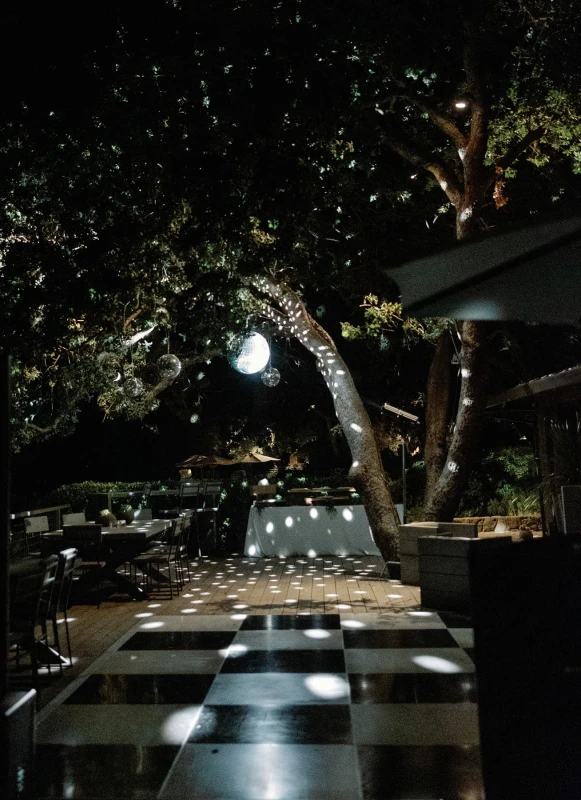 An Outdoor Wedding for Alexandra  and Thomas