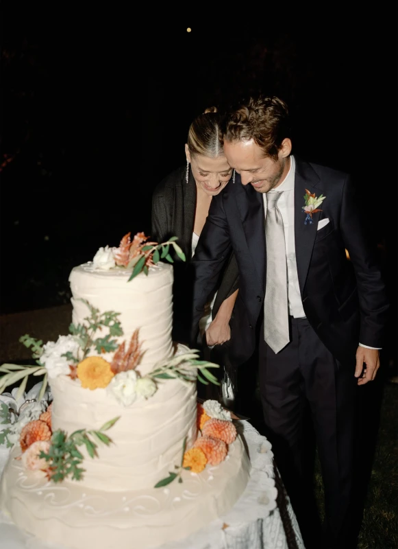 An Outdoor Wedding for Alexandra  and Thomas