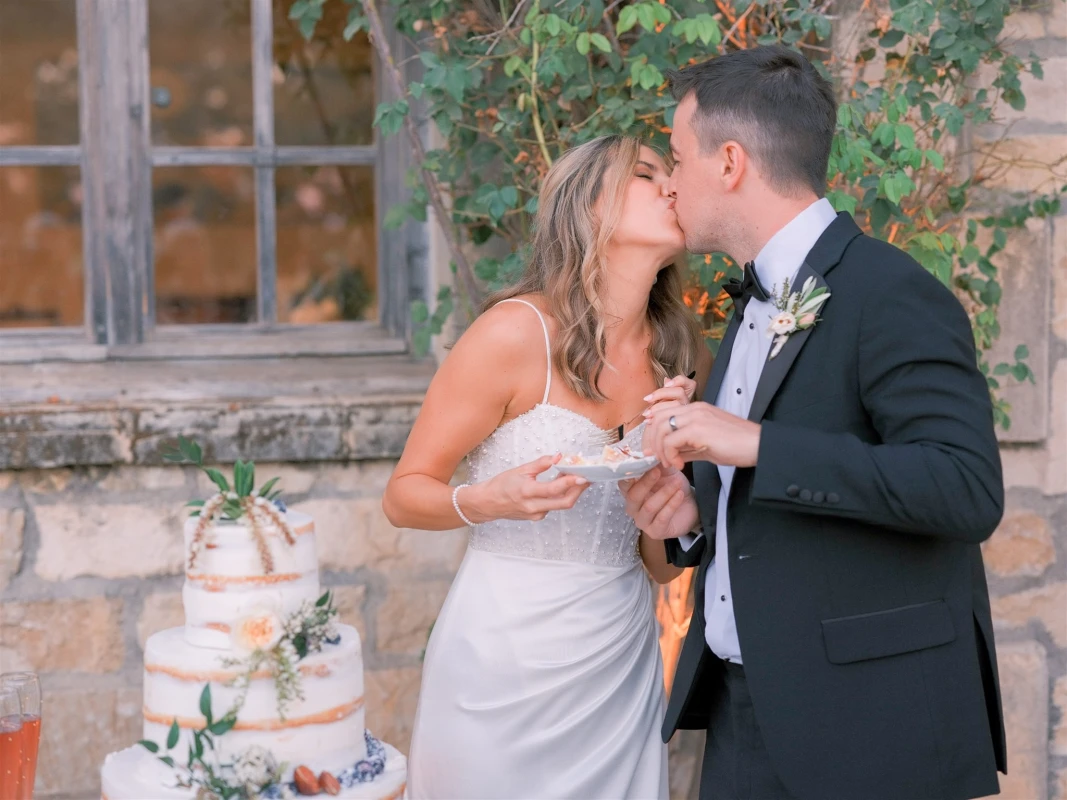 A Vineyard Wedding for Alexis and Austin