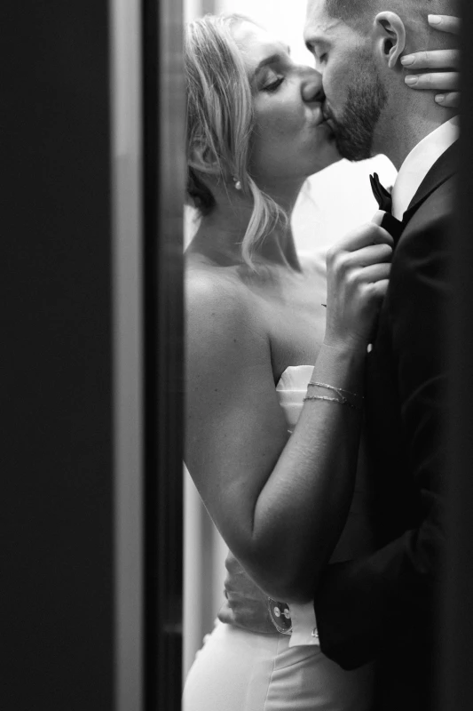 A Classic Wedding for Alexis and Connor