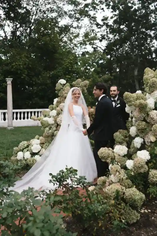 A Garden Wedding for Alexis  and Ryan