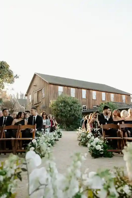 A Rustic Wedding for Alicia and Grant