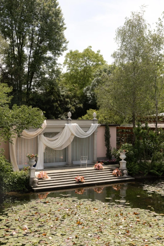 When Monet's Lily Pond Ran Away to Italy