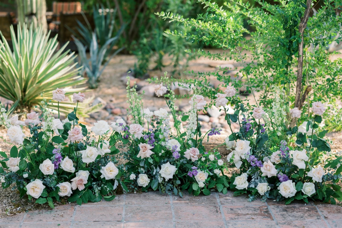 An Outdoor Wedding for Alison and Ken