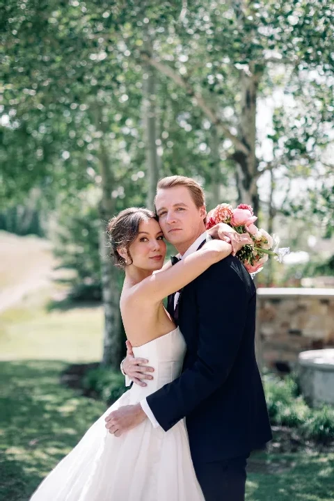 An Heirloom Mountain Wedding Abloom with Pastel Wildflowers