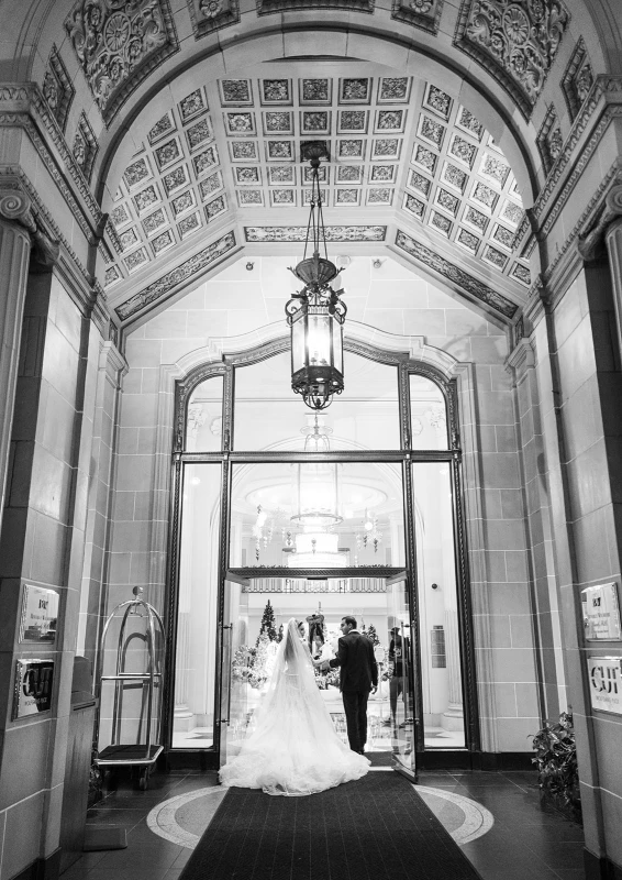 A Classic Wedding for Alissa and Arin