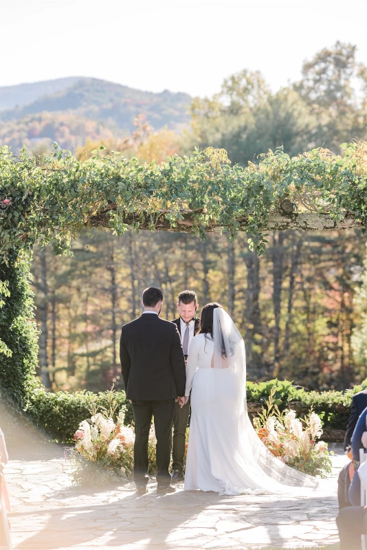 A Rustic Wedding for Allison and Brian