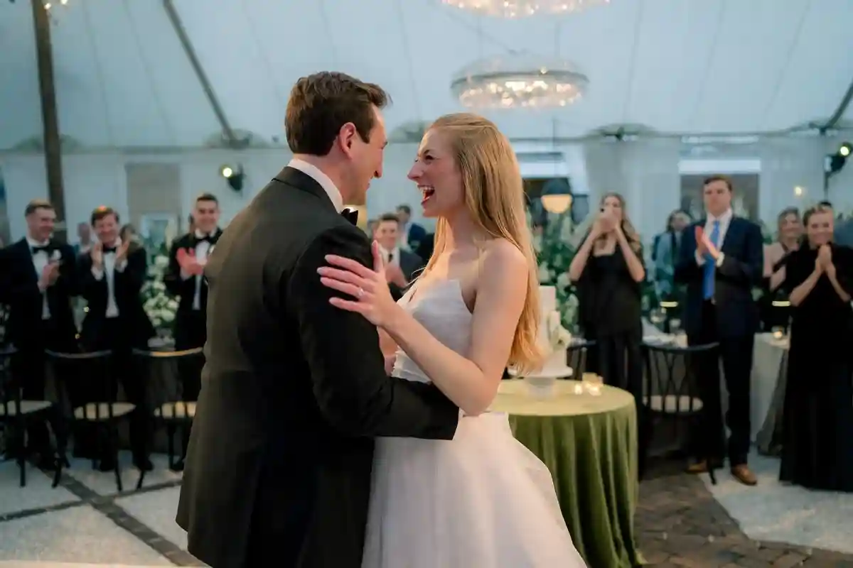 A Classic Wedding for Allison and Dom