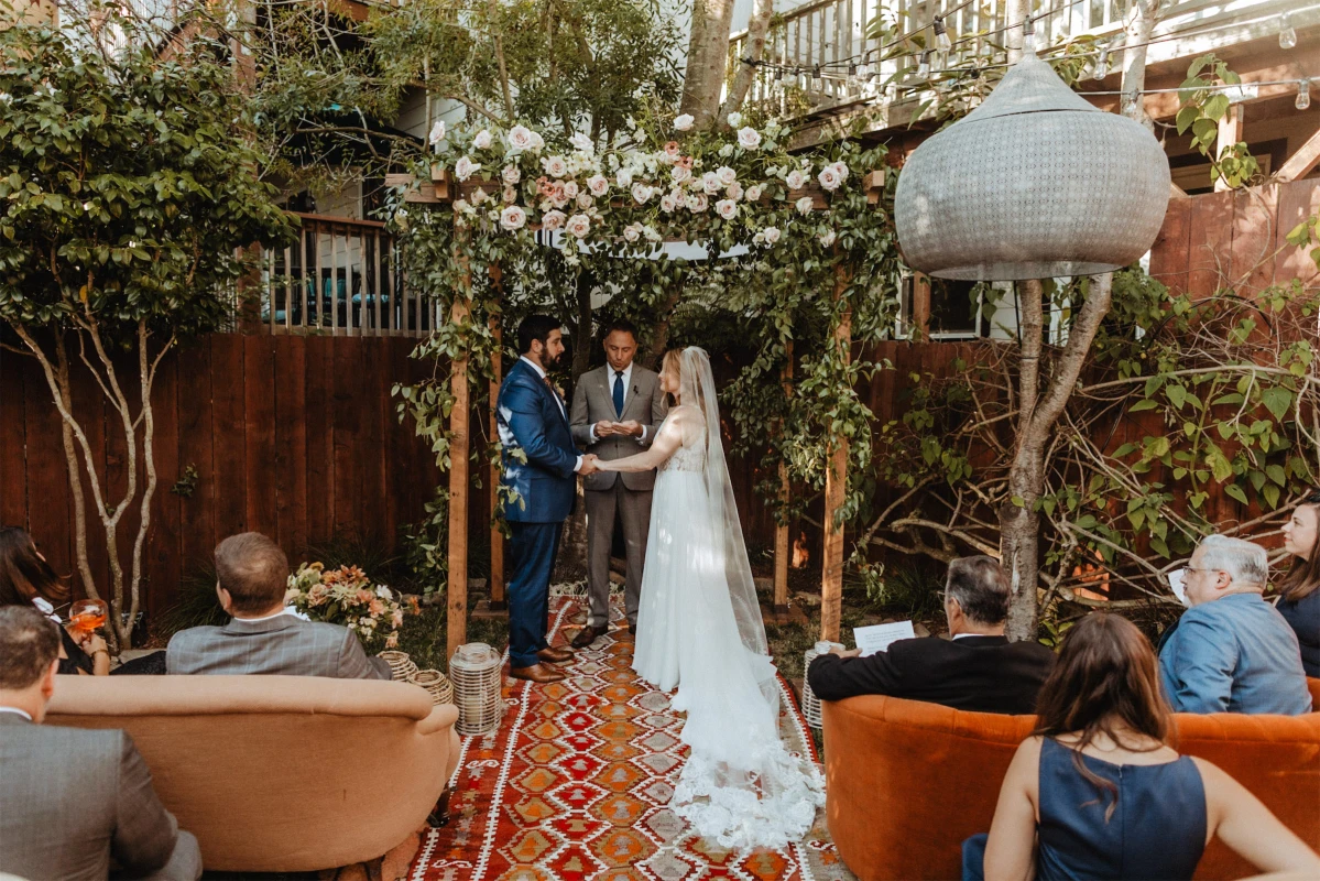 An Intimate Wedding for Allison and Reinaldo