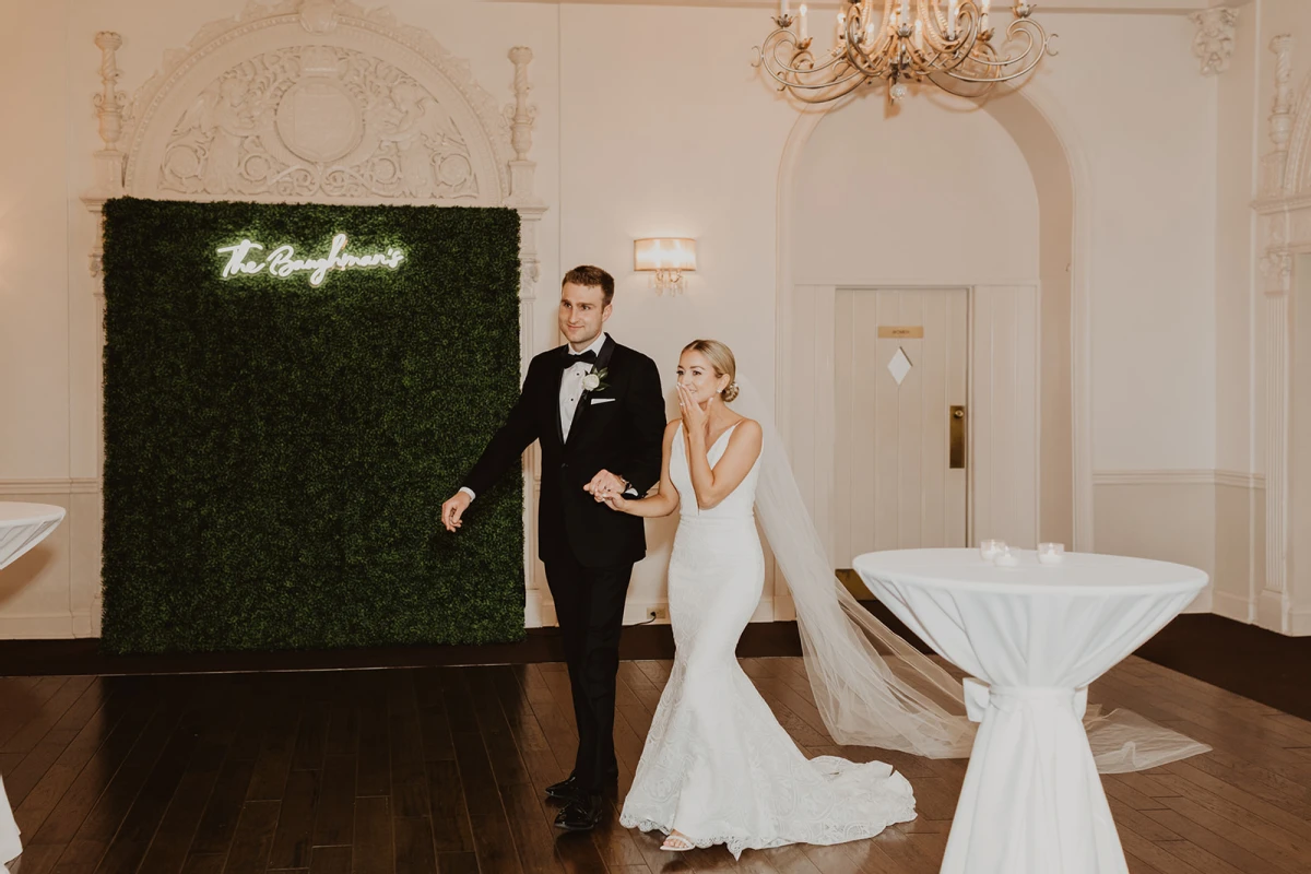 A Glam Wedding for Allyson and Connor