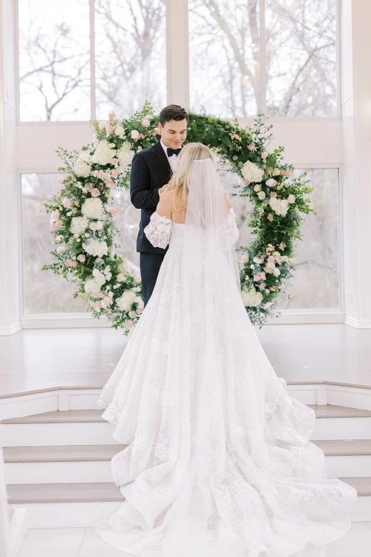 A Glam Wedding for Alyssa and Chandler