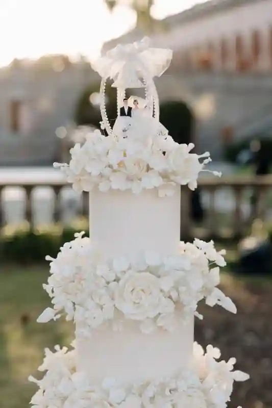 A Waterfront Wedding for Alyssa and Tim