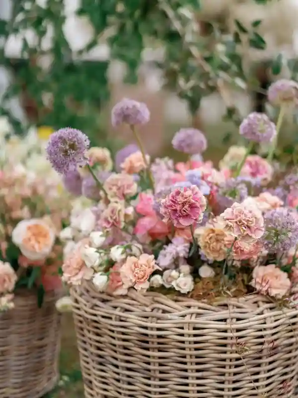 A Garden Wedding for Amanda and John