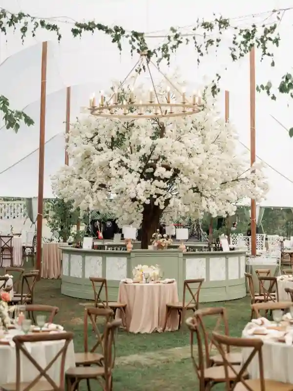 A Garden Wedding for Amanda and John