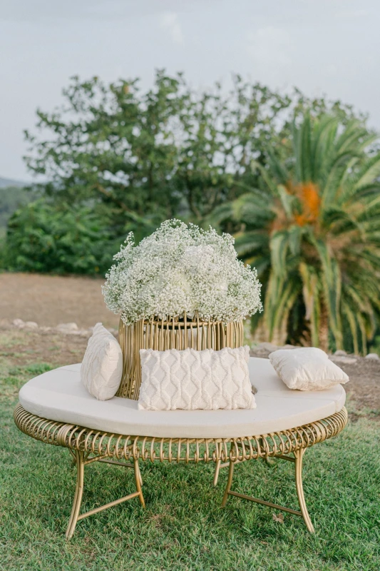 A Classic Wedding for Amanda and Kevin