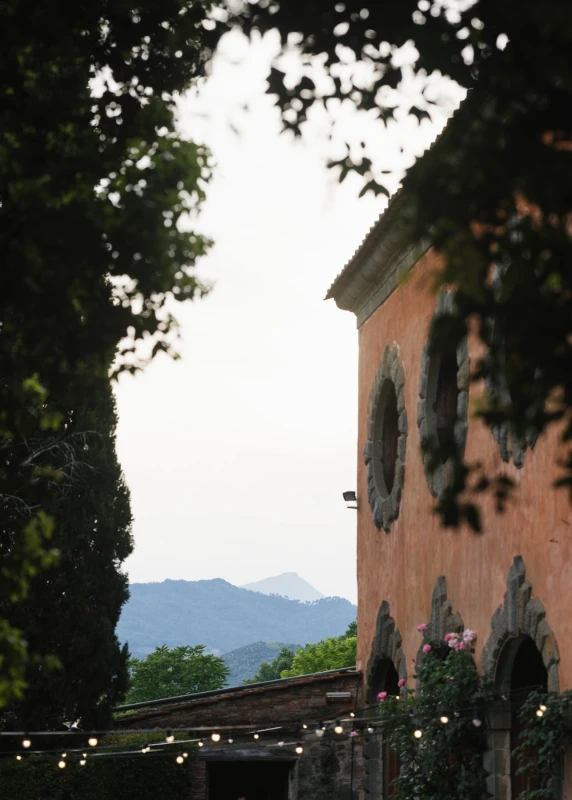 An Estate Wedding for Amanda and Mike