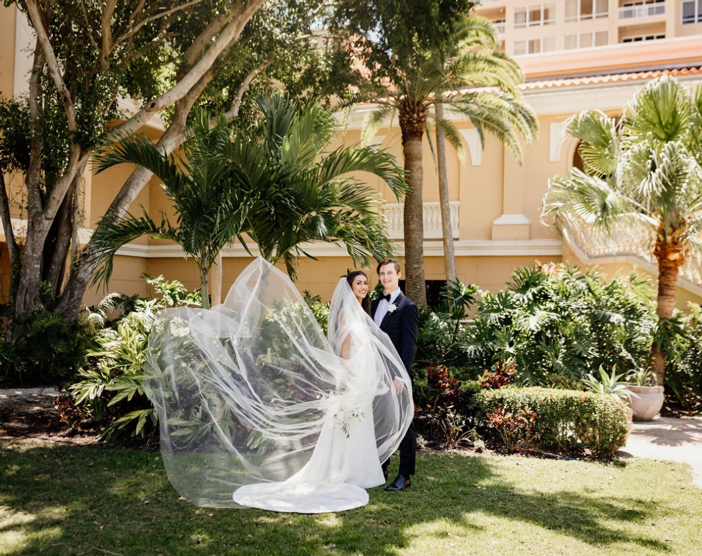 An Outdoor Wedding for Amanda and Nick