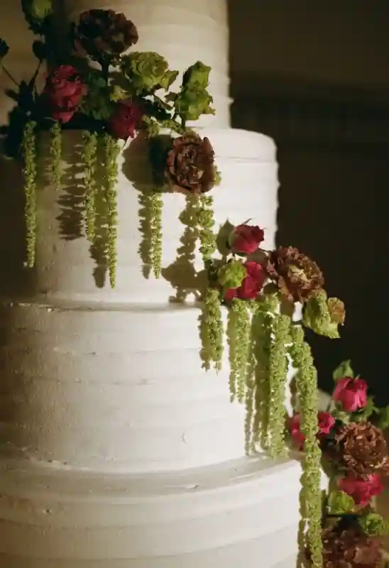 A Vintage Wedding for Amelia and Dylan