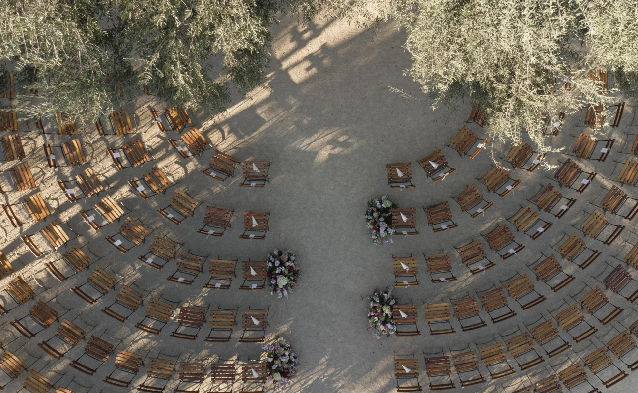 A Vintage Wedding for Amelia and Dylan