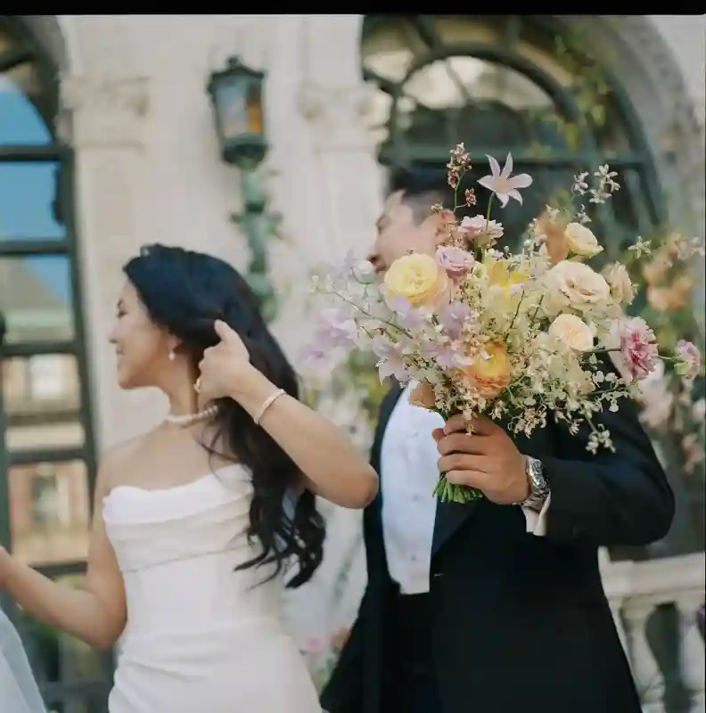 A Colorful Wedding for Amy and Eugene