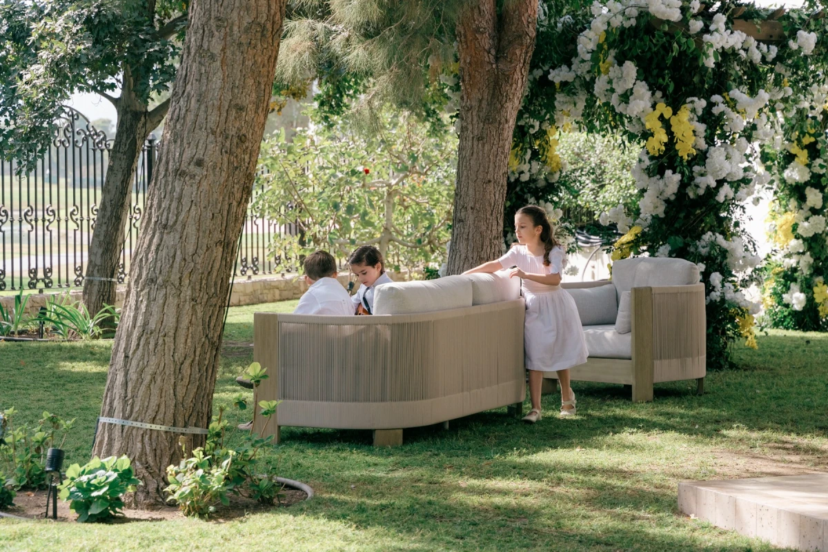 A Yellow Wedding for Andrea and Luis