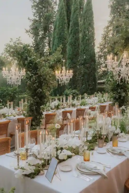 A Vibrant Wedding for Anna and Hamilton