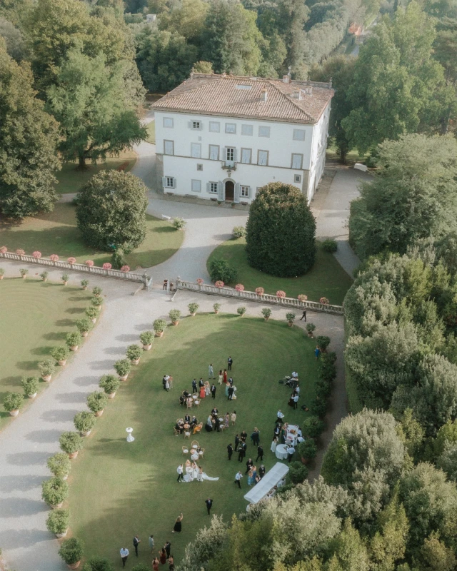 A Vibrant Wedding for Anna and Hamilton