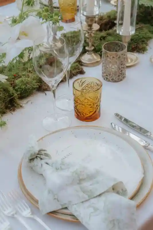 A Vibrant Wedding for Anna and Hamilton