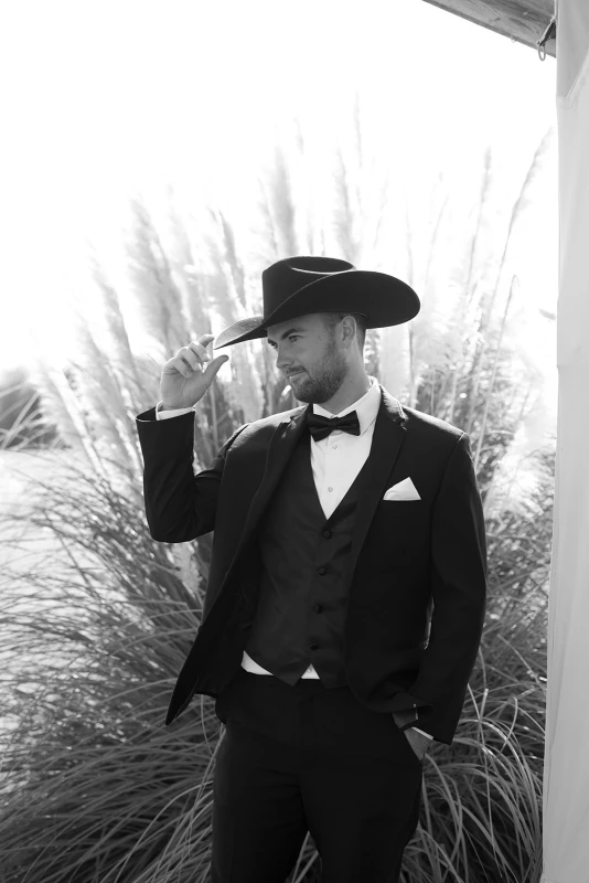 A Rustic Wedding for Anna and Cade