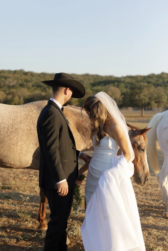 A Rustic Wedding for Anna and Cade