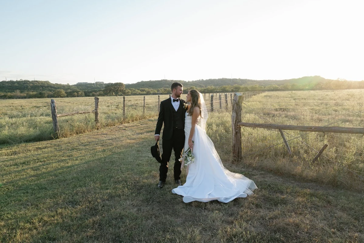 A Rustic Wedding for Anna and Cade