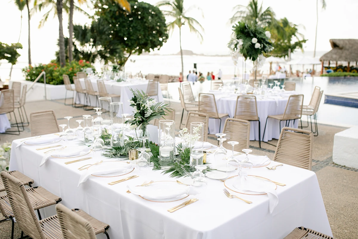 A Beach Wedding for Anne and Greg