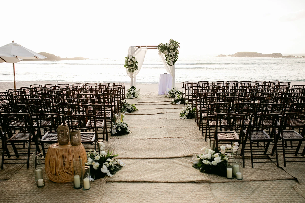 A Beach Wedding for Anne and Greg