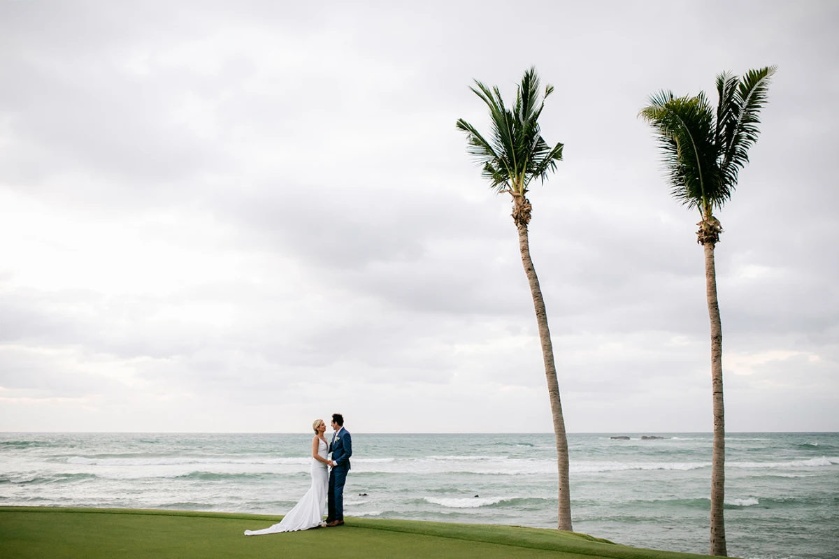 A Beach Wedding for Anne and Greg