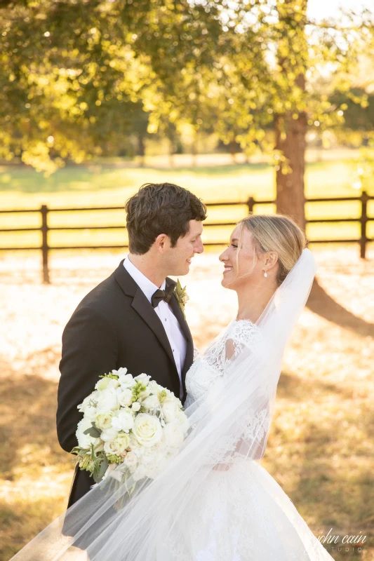 An Outdoor Wedding for Ann Elizabeth and Andrew