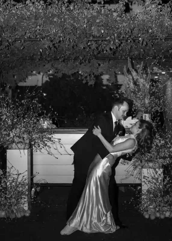 A Spring Wedding for Annie and Johnny