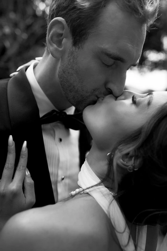 An Lush Wedding for Annie and Ryan