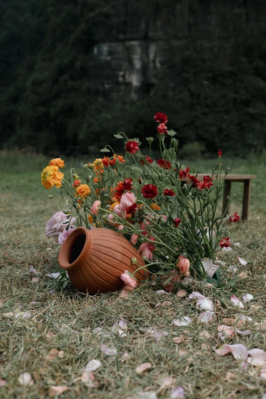 An Lush Wedding for Annie and Ryan