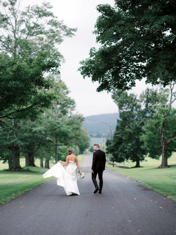 A Formal Wedding for Annie and Taylor