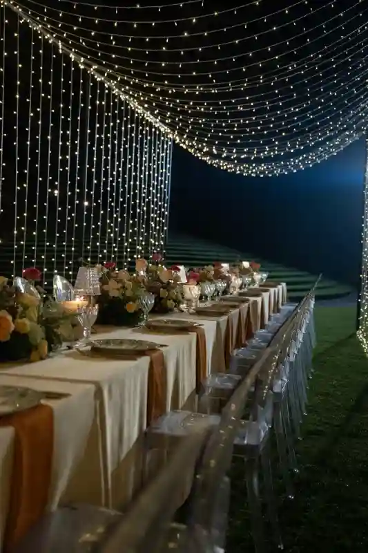 A Colorful Wedding for Annie and Vince