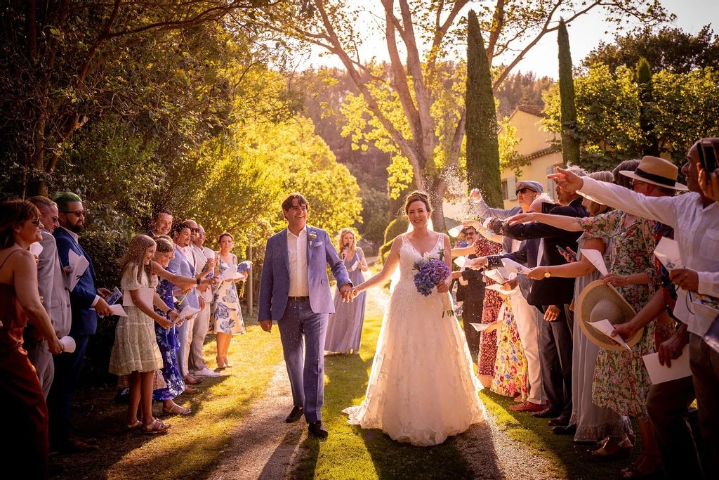 Ariane Douguet, the French Officiant Singer - EMCEE