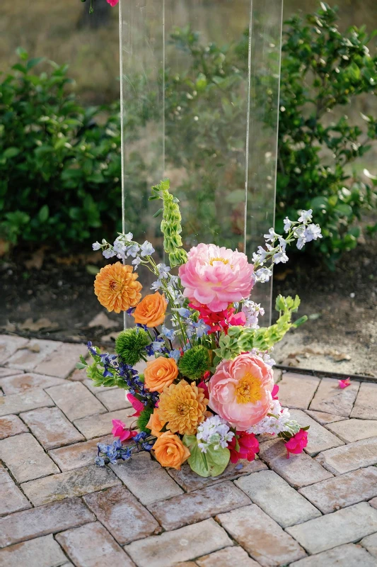 A Colorful Wedding for Arianne and Matt