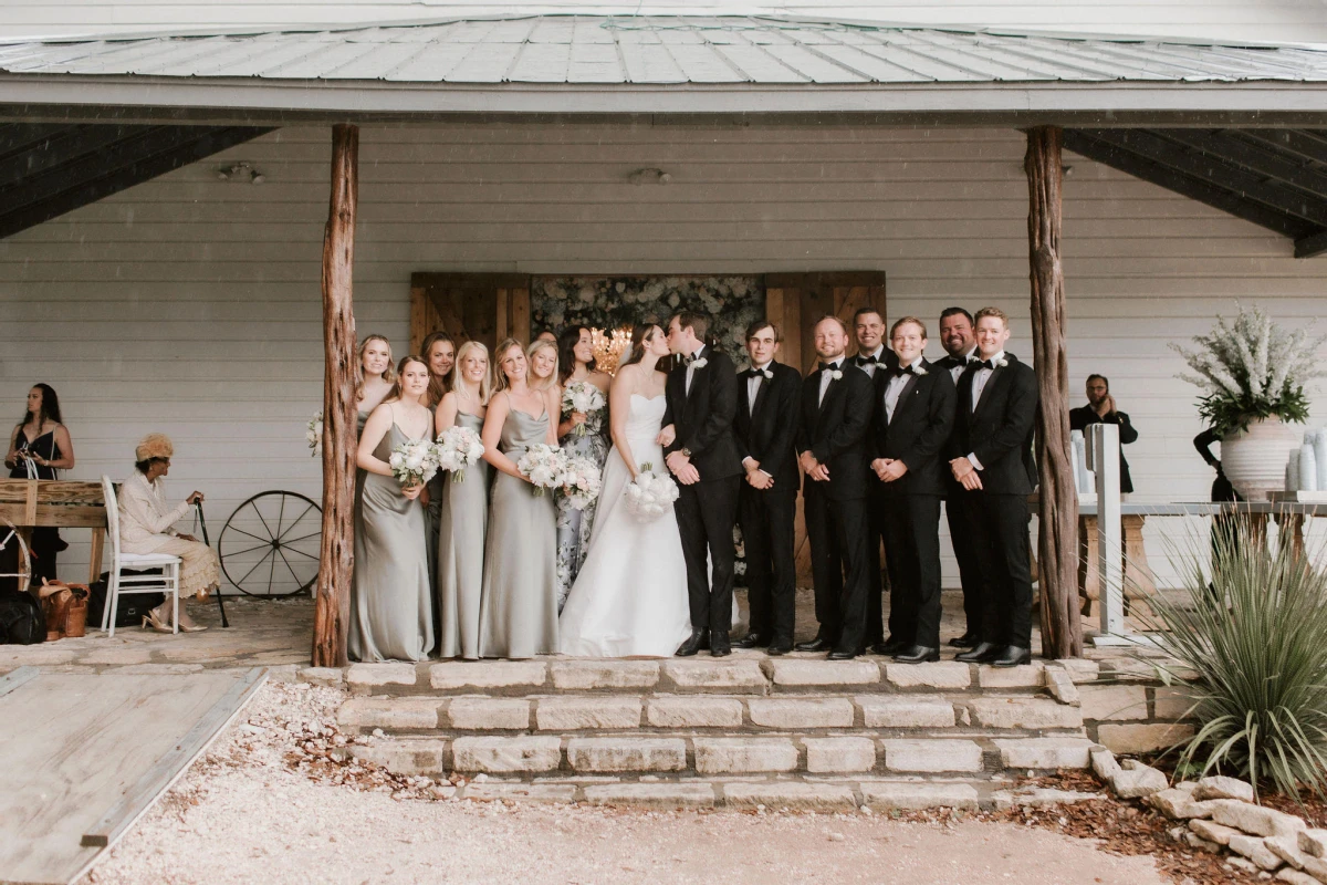 A Country Wedding for Ashley and Chris