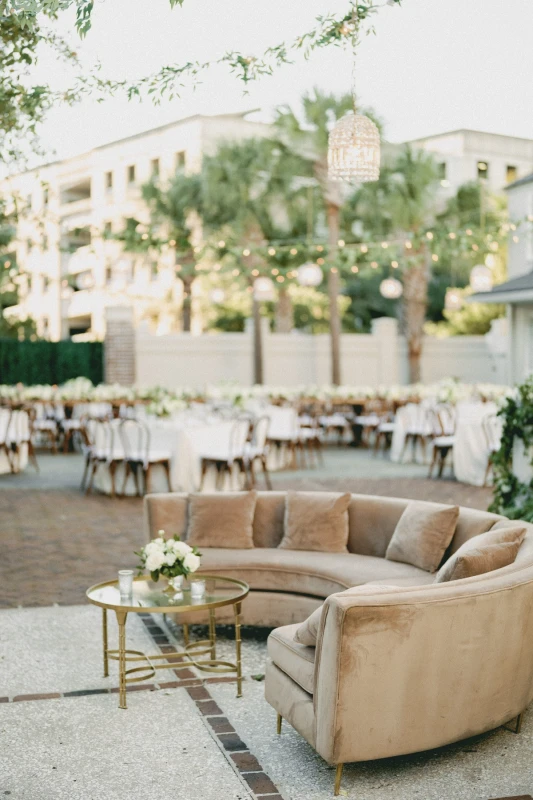 A Classic Wedding for Ashley and John