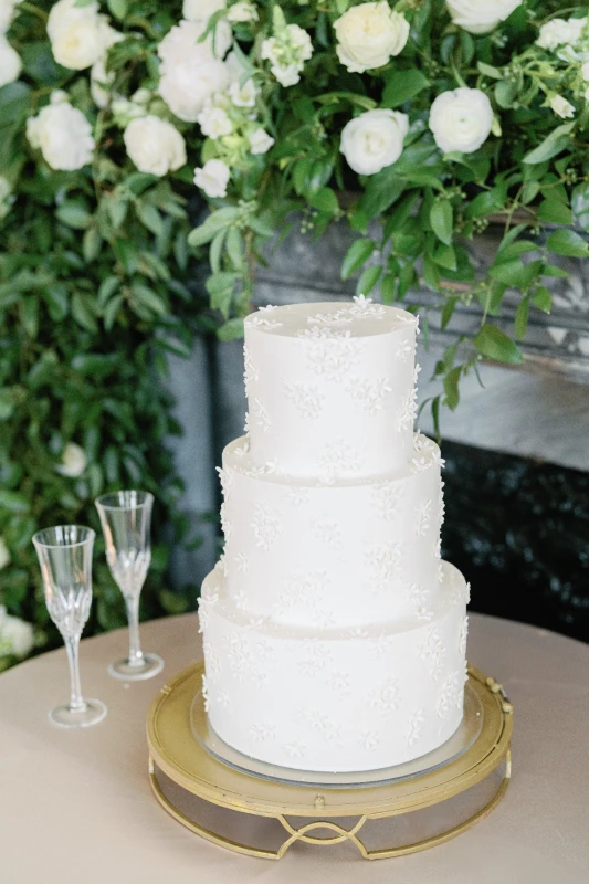 A Classic Wedding for Ashley and John